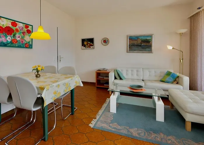 アパート C06 Orselina